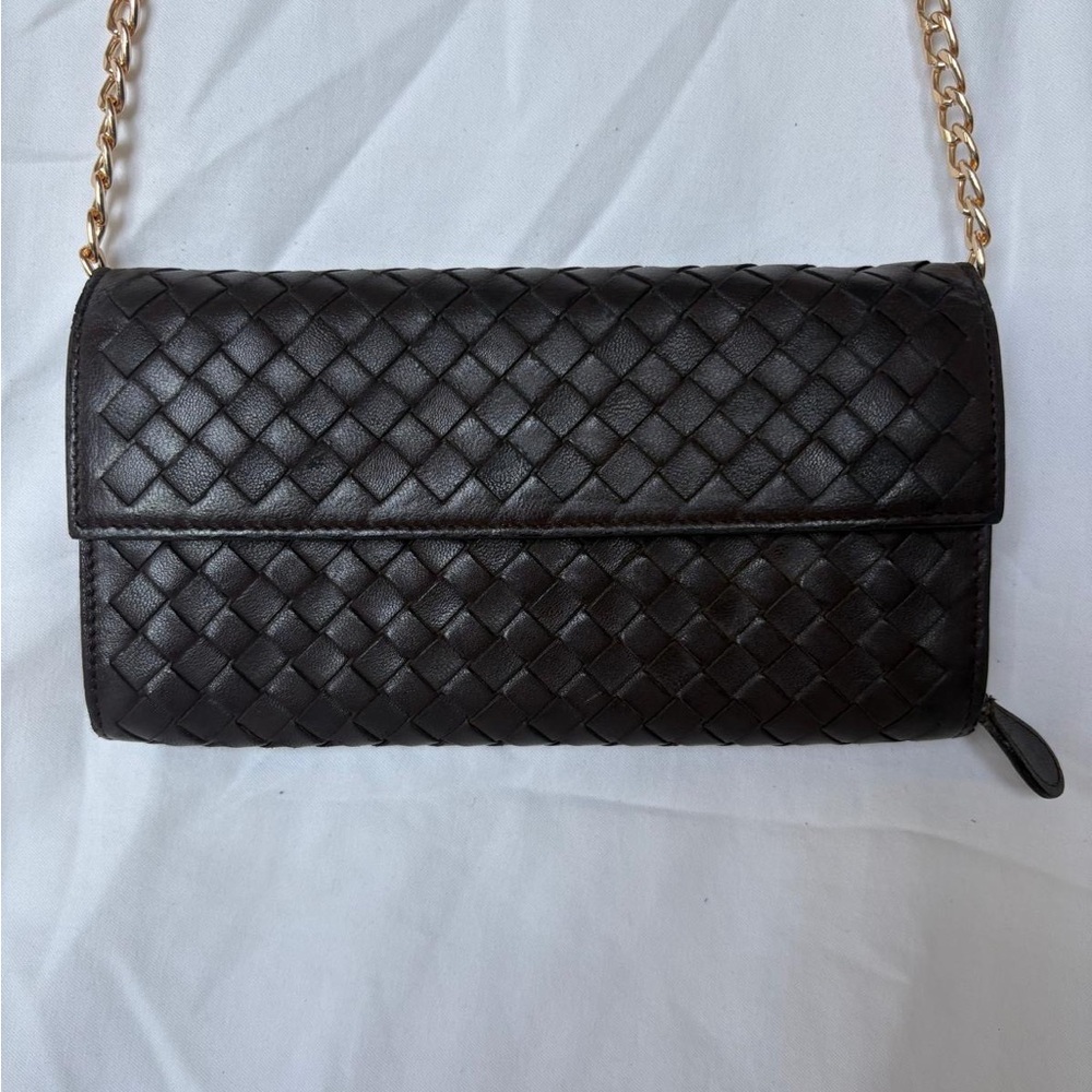 Brown Bottega Veneta Intreccatio Shoulder Bag